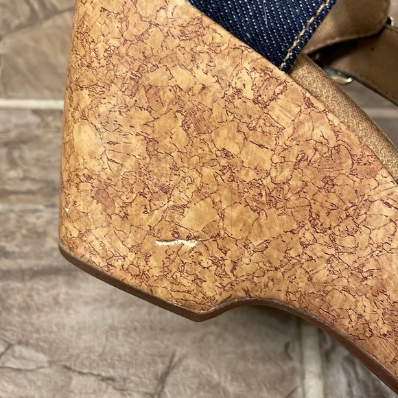 Clarks Denim Wedge Sandal - Picture 6 of 7